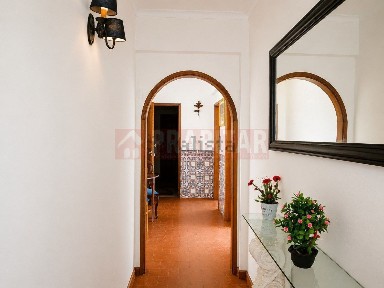 Apartamento T2 à venda em Urbanização Loreto, 24