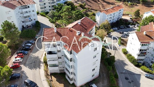 Apartamento T4 à venda na Rua São Tomé, 2