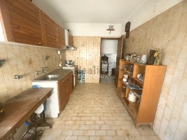 Apartamento T2 à venda na Abadias