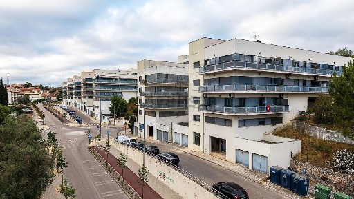 Apartamento T1 à venda em São Martinho de Árvore e Lamarosa