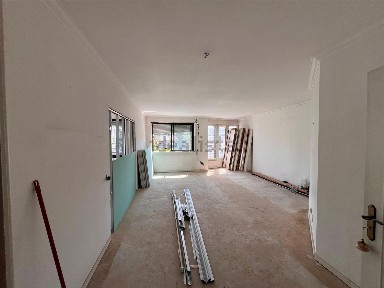 Apartamento T4 à venda na Avenida Elísio de Moura