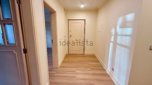 Apartamento T3 à venda na Rua Virgílio Correia