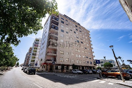 Apartamento T1 à venda na Rua Fausto Pereira de Almeida