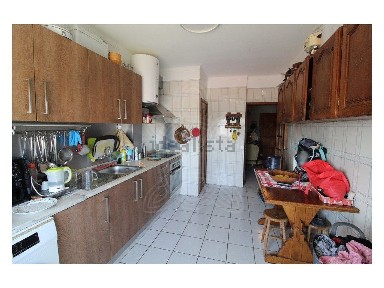 Apartamento T3 à venda em Tavarede