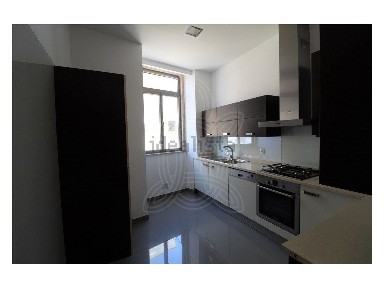 Apartamento T3 à venda no Centro da Figueira da Foz