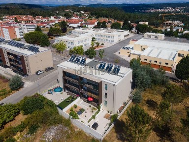 Apartamento T3 à venda na Rua Principal