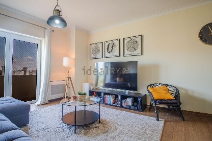 Apartamento T3 à venda na Estrada de Mira, 42
