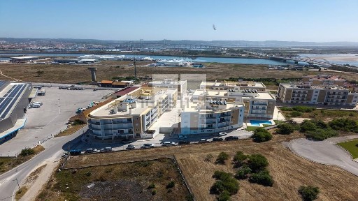 Apartamento T3 à venda em São Pedro