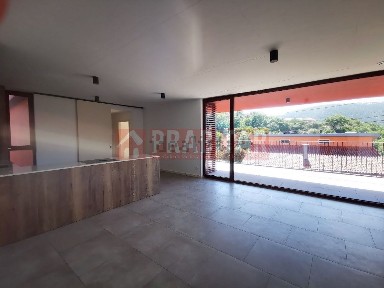 Apartamento T2 à venda na Rua Baixo, 59