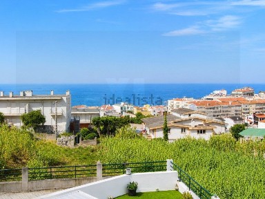 Apartamento T1 à venda na Rua Santa Cruz, 47
