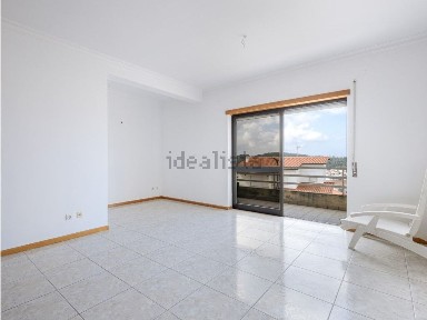 Apartamento T3 à venda na Rua da Belavista