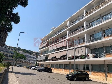 Apartamento T2 à venda em Quinta da Várzea
