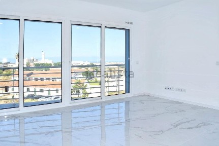 Apartamento T3 à venda em São Pedro