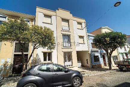 Apartamento T2 à venda na Rua Vasco da Gama