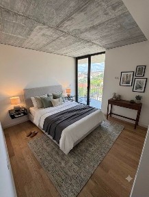 Apartamento T3 à venda na Estrada Almegue