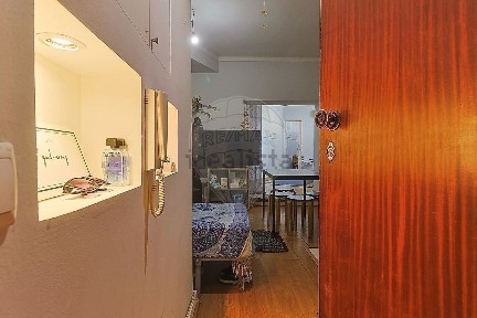 Apartamento T0 à venda na Alta - Praça da República