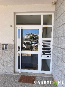 Apartamento T4 à venda na Rua do Loteamento Chão da Bispa