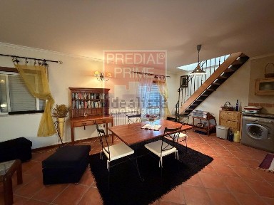Apartamento T1 à venda na Rua do Oceano