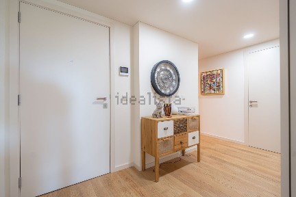 Apartamento T3 à venda na Estrada Almegue