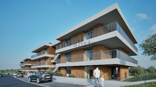 Apartamento T3 à venda na Rua Principal s/n