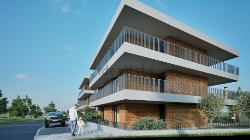 Apartamento T2 à venda na Rua Principal s/n