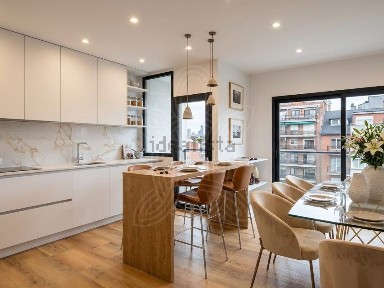 Apartamento T4 à venda nos Olivais
