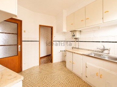 Apartamento T4 à venda no Bairro Norton de Matos