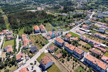 Apartamento T2 à venda na Rua Ernesto de Melo Antunes