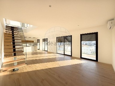 Apartamento T3 à venda em Condeixa-a-Velha e Condeixa-a-Nova