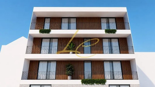 Apartamento T2 à venda na Rua Miguel Bombarda, 82