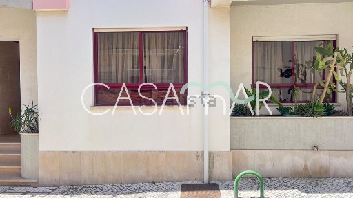 Apartamento T2 à venda na Rua Graça, 41