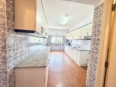 Apartamento T3 à venda na Rua do Brasil