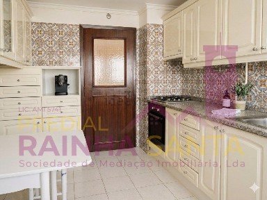 Apartamento T3 à venda em São Martinho do Bispo e Ribeira de Frades