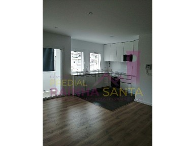 Apartamento T2 à venda em Eiras e São Paulo de Frades