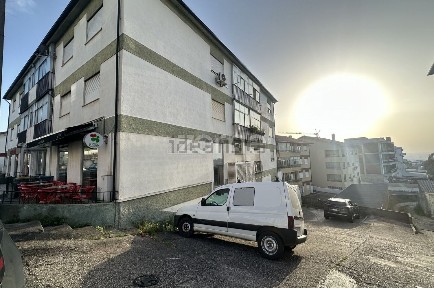 Apartamento T3 à venda na Rua 5 de Outubro, 73