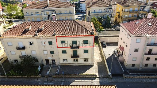 Apartamento T5 à venda na Rua Diogo Castilho