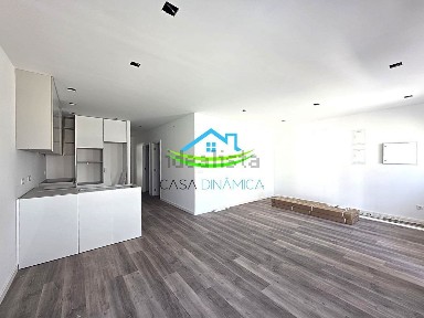 Apartamento T3 à venda em Lavos