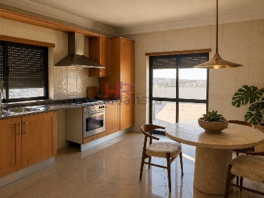 Apartamento T3 à venda na Areeiro