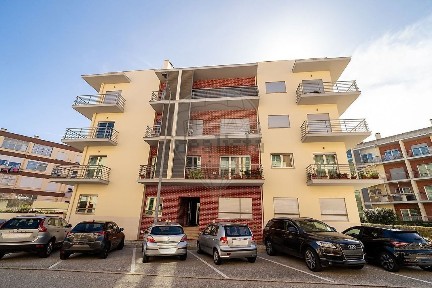 Apartamento T4 à venda na Rua da Cerâmica