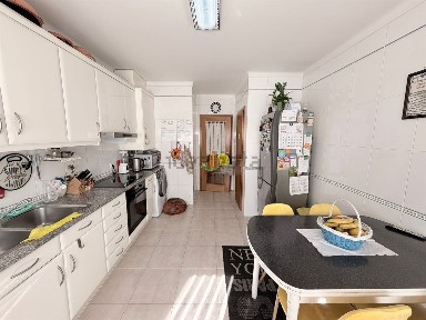 Apartamento T3 à venda no Alto do Forno - Alto da Fonte