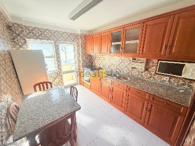 Apartamento T4 à venda no Centro da Figueira da Foz
