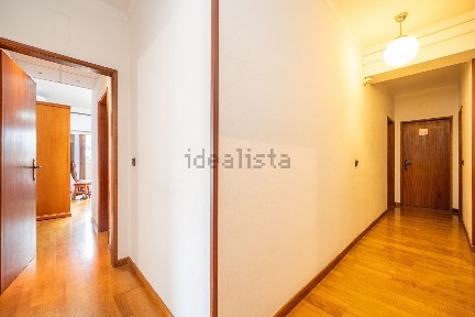 Apartamento T4 à venda nos Olivais