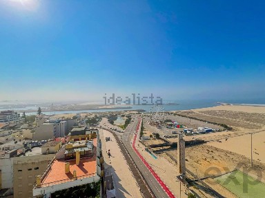 Apartamento T2 à venda na Avenida 25 de Abril, 21
