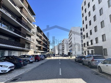 Apartamento T3 à venda na Urb. Terraços do Rio