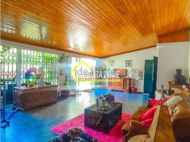 Apartamento T3 à venda na Praceta Fernando Augusto Soares