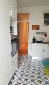 Arrendamento de apartamento T2 na Rua Ilha Terceira