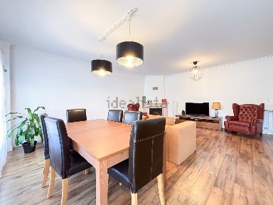 Arrendamento de apartamento T3 na Algés