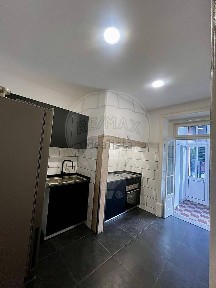 Arrendamento de apartamento T4 na Rua de Moçambique