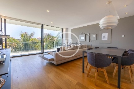 Arrendamento de apartamento T2 no Monte Estoril
