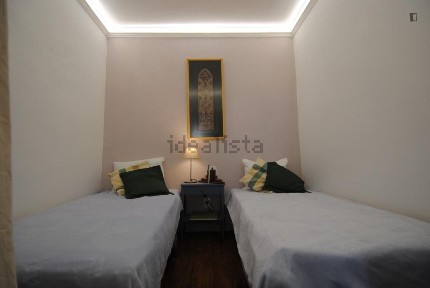 Arrendamento de apartamento T0 na Travessa dos Inglesinhos